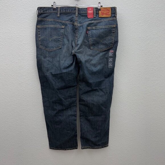 Levis 550 Relaxed Fit Tapered Leg Distressed Denim Blue Jeans Mens sz 44x29 NEW - Picture 6 of 6
